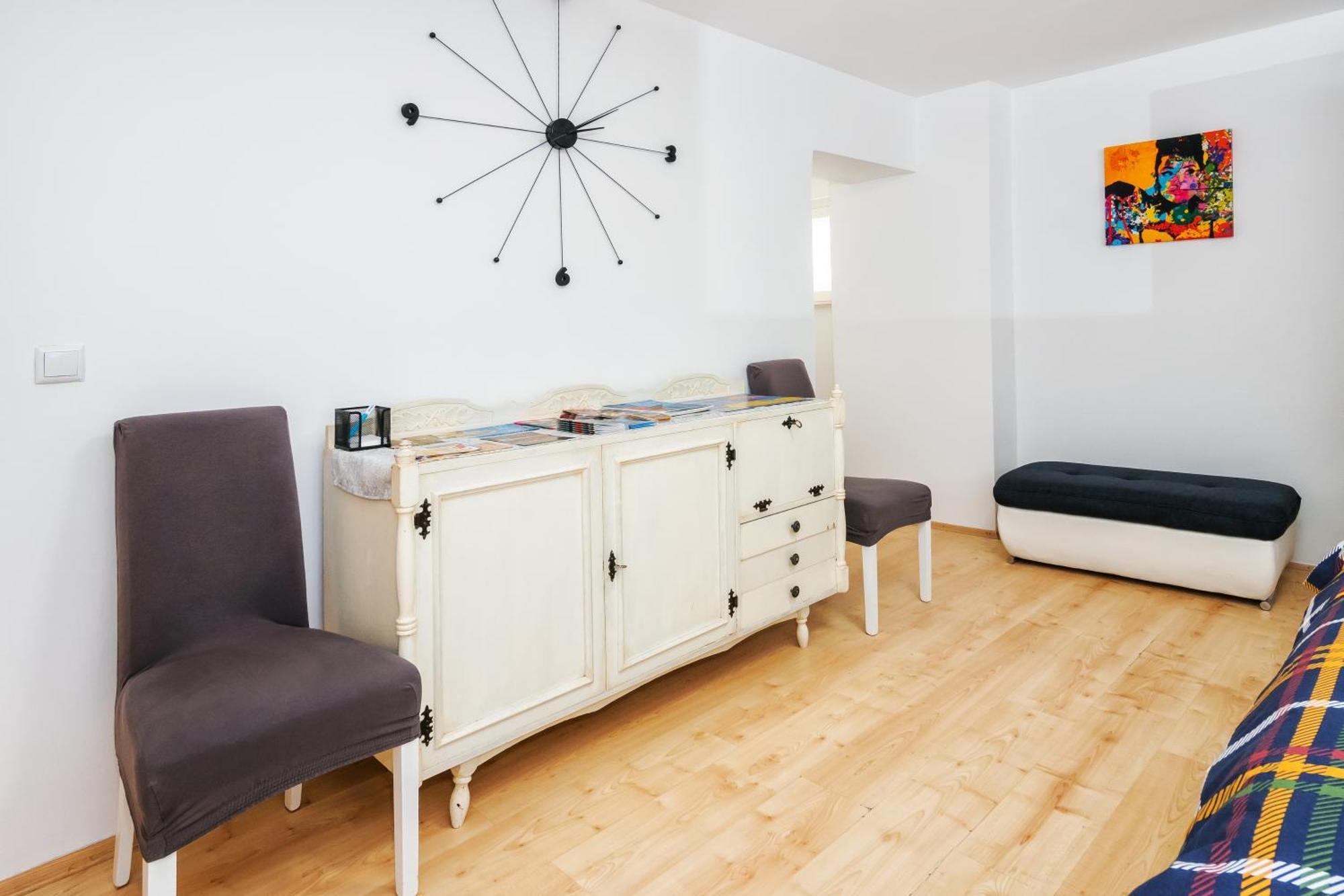 Relaxing 2Bd Apartment, Ground Floor - Walk To Old Town Split Exterior photo